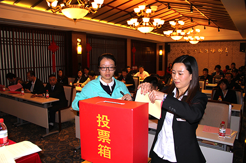 20151028荆门首页 - BB电子官方网站文创产业股份有限公司工会正式成立(gai) (1).jpg 20151028荆门首页 - BB电子官方网站文创产业股份有限公司工会正式成立(gai) (1).jpg