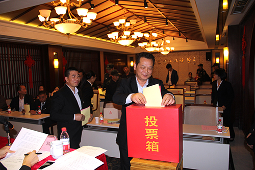 20151028荆门首页 - BB电子官方网站文创产业股份有限公司工会正式成立(gai) (4).jpg 20151028荆门首页 - BB电子官方网站文创产业股份有限公司工会正式成立(gai) (4).jpg
